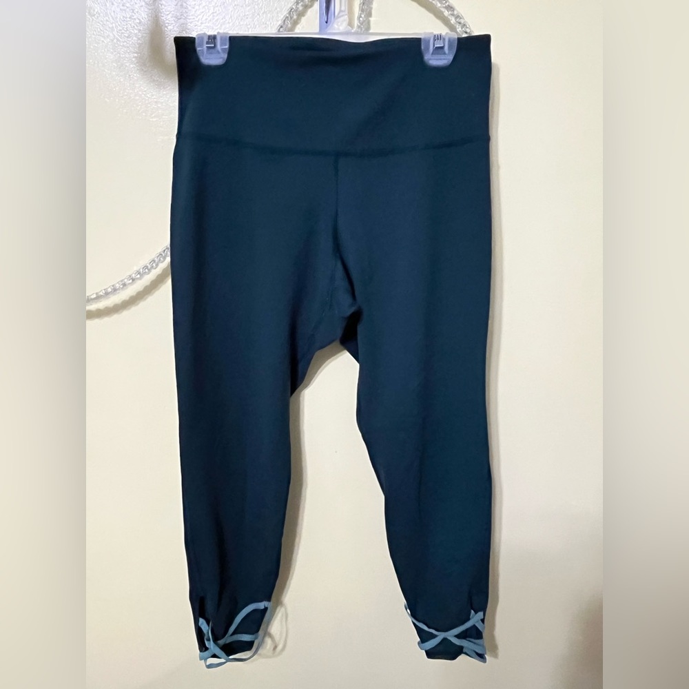 Old Navy Athletic Capris